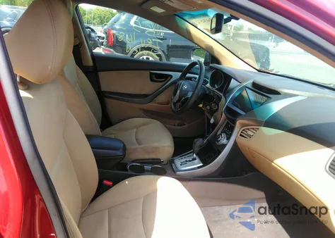 2012 Hyundai Elantra Gls (Ulsan Plant) z USA, uszkodzony, nr VIN KMHDH4AE3CU319896